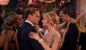 Gatsby et Daisy dans Gatsby le Magnifique © facebook officiel Gatsby le Magnifique