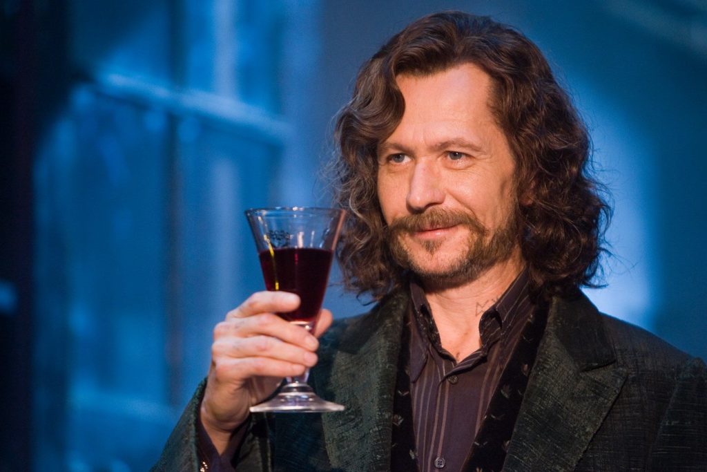 Sirius Black aurait pu boire du Véritaserum pour dévoiler qu'il n'était pas un Mangemort
